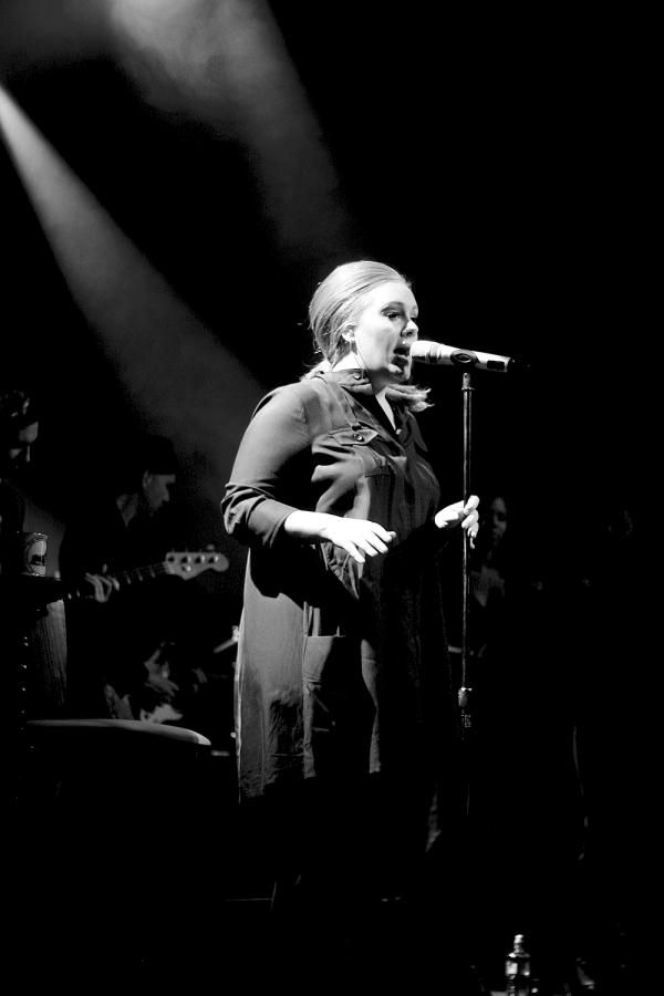 Adele - Debaser Medis, Stockholm 